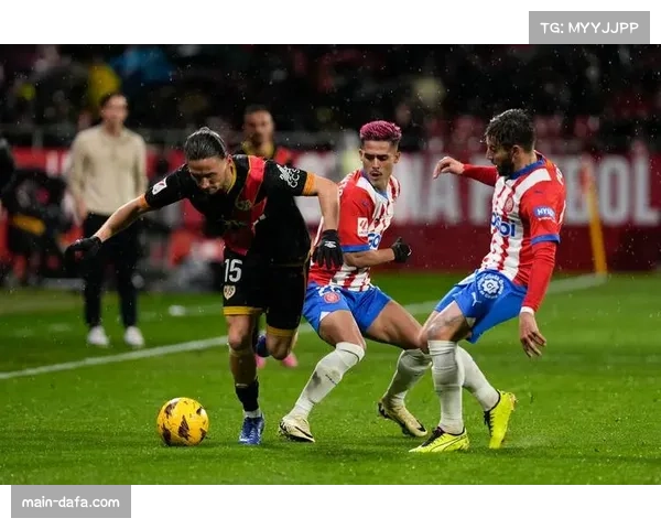 巴萨背水一战急需反弹 赫罗纳不败来袭欲延续连胜势头